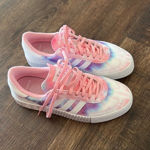 Adidas tie-dye Samba